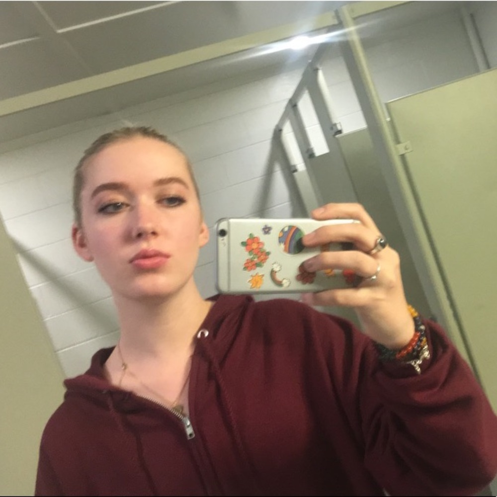 Meet your Posher, Megan